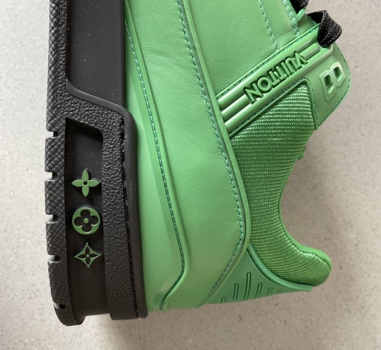 Louis Vuitton Trainer 2022 Green Black Virgil