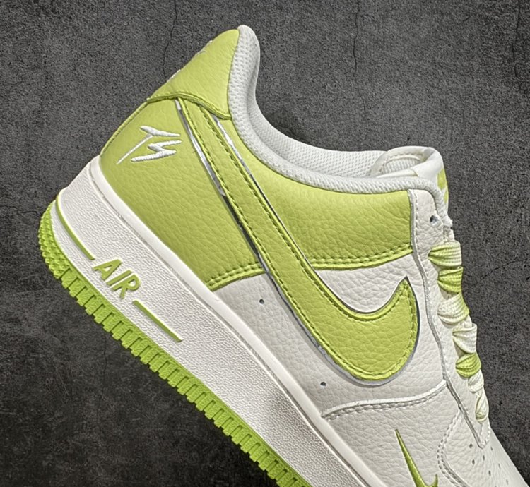 220 Nike Air Force 1 Low 07 X Travis Scott Apple Green Io5636-222 122ds
