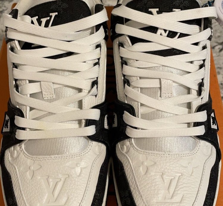 Louis Vuitton Trainer Black White Sneakers Lv Size 9