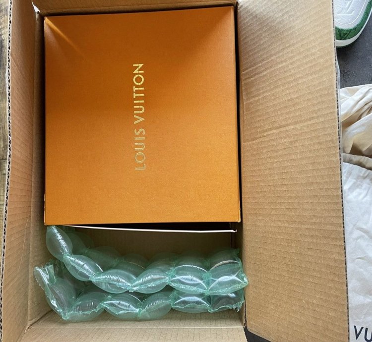 Louis Vuitton Trainer Green Monogram Denim Whites
