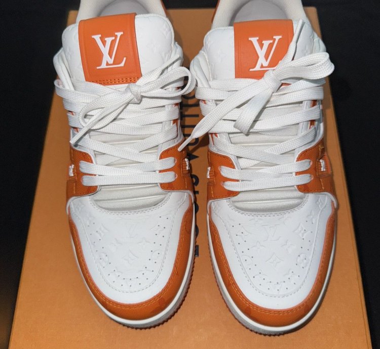 Louis Vuitton Trainer Line Sneaker 54 Orange White
