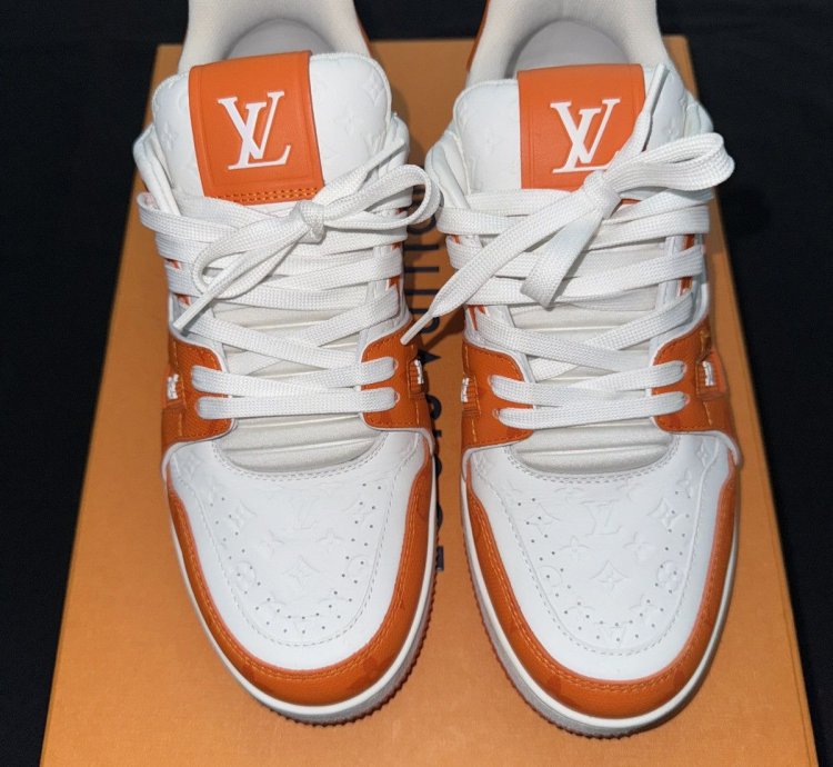 Louis Vuitton Trainer Line Sneaker 54 Orange White