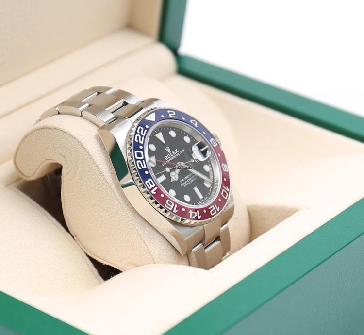 Rolex Gmt-master Ii 2022 Gmt-master Ii Pepsi Oyster 126710blro new Full Set