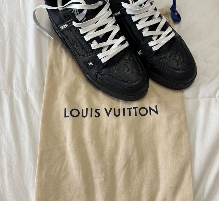 Louis Vuitton Trainer Size 9 1 2 No Box