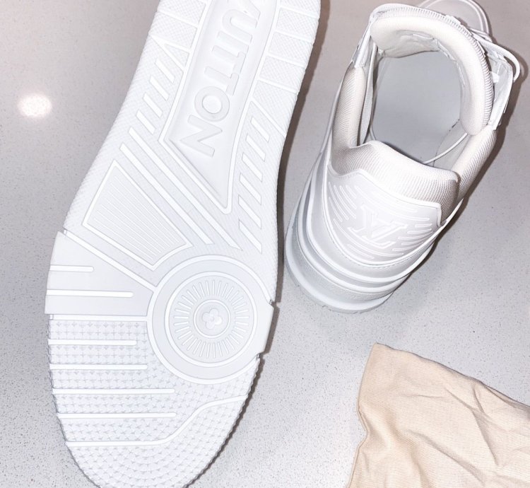 Louis Vuitton Trainer Size Lv9 5