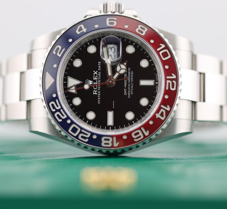 Rolex Gmt-master Ii 2023 Gmt Master Ii Pepsi Stainless Steel Oyster 126710blro