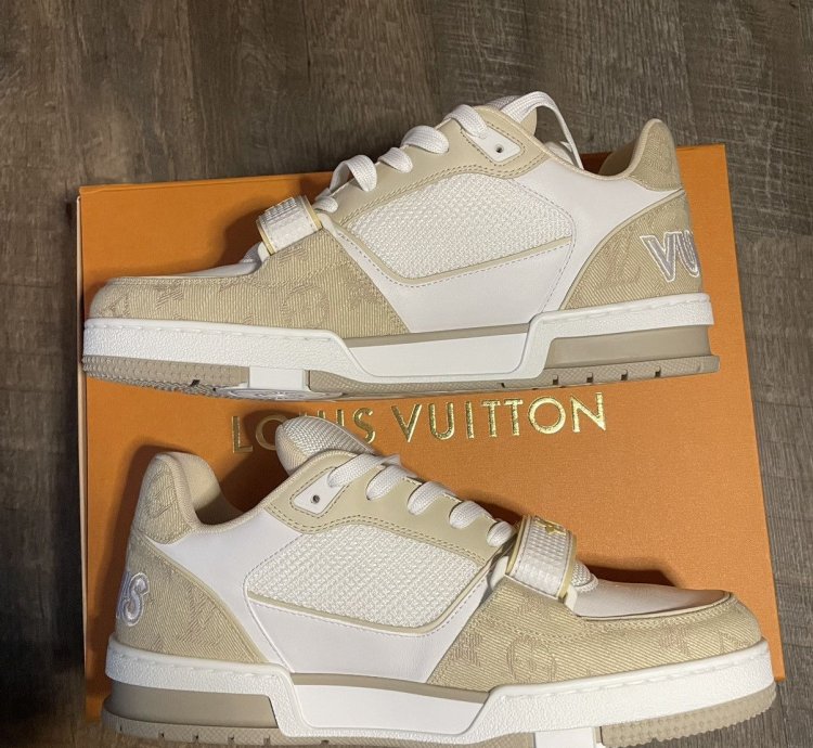 Louis Vuitton Trainer Sneaker Denim Beige