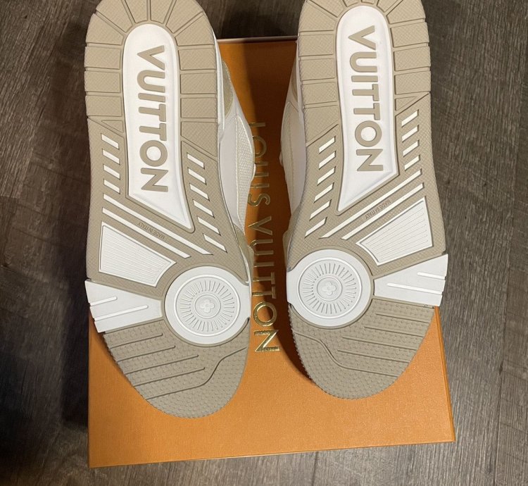 Louis Vuitton Trainer Sneaker Denim Beige