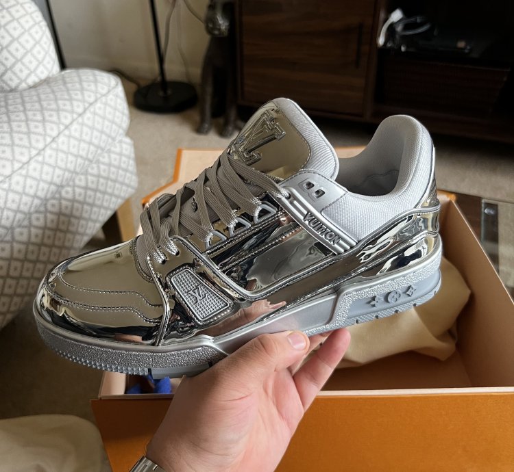 Louis Vuitton Trainer Sneaker Ss22