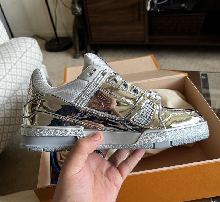 Louis Vuitton Trainer Sneaker Ss22