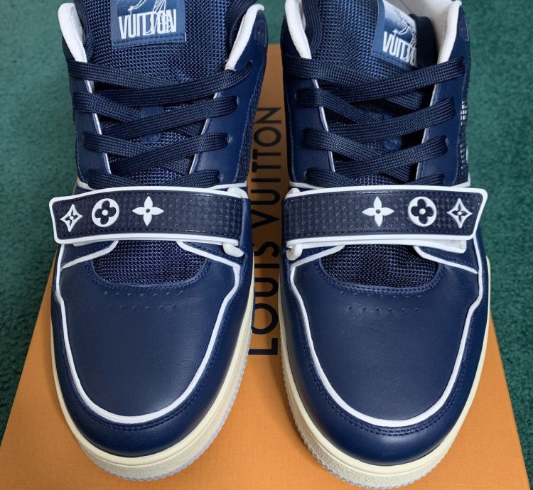 Louis Vuitton Trainer Soho Pop Up
