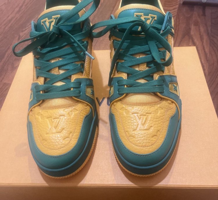 Louis Vuitton Trainers Green Orange