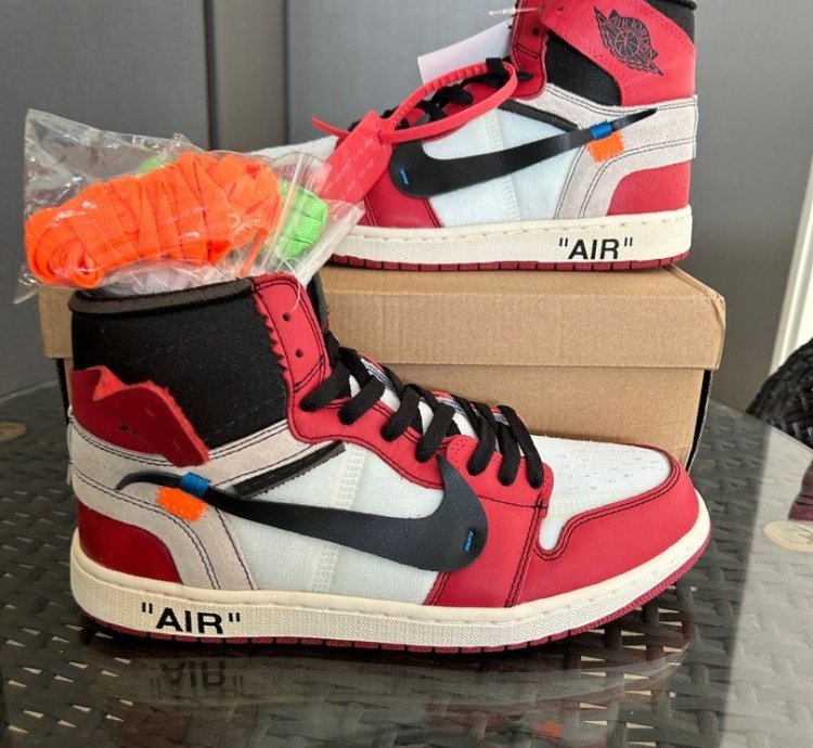 Air Jordan 1 Retro High Off-white Chicago