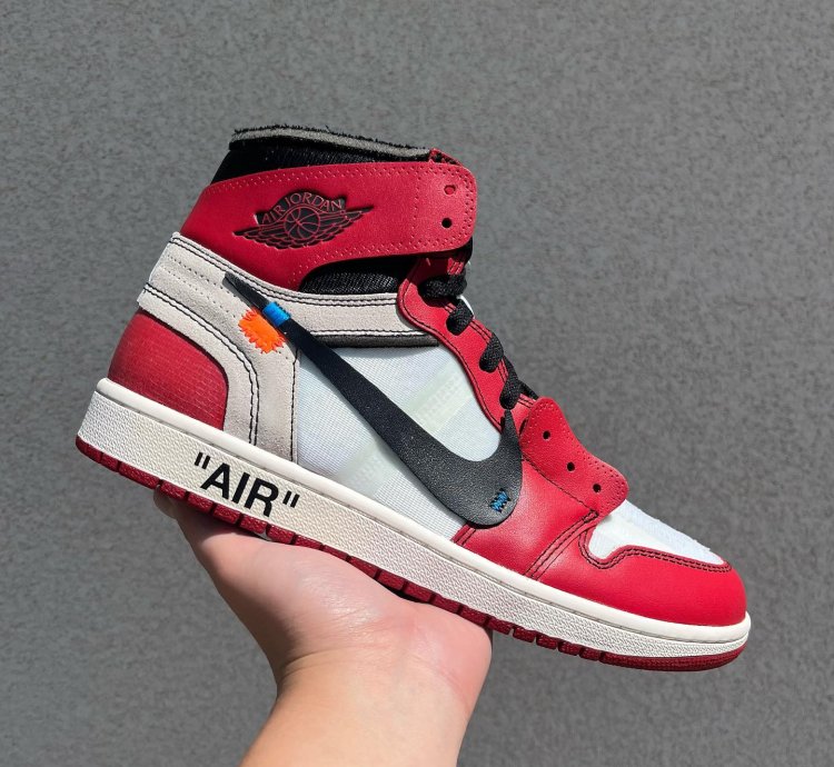 Air Jordan 1 Retro High Off-white Chicago