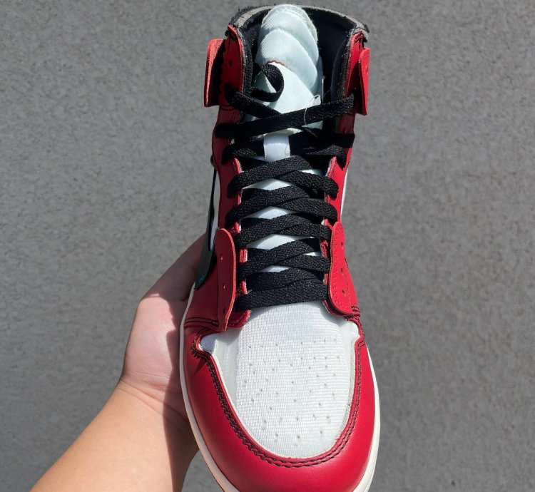 Air Jordan 1 Retro High Off-white Chicago