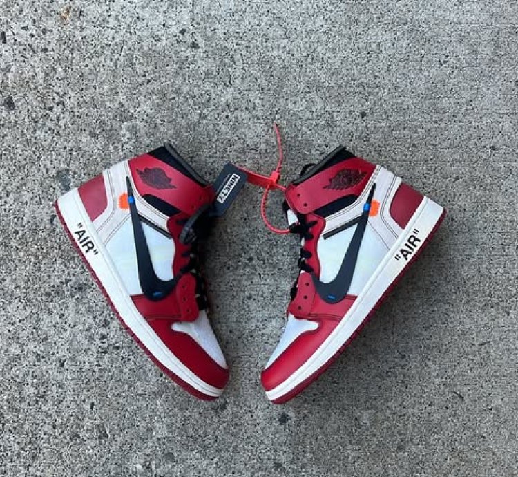 Air Jordan 1 Retro High Off-white Chicago
