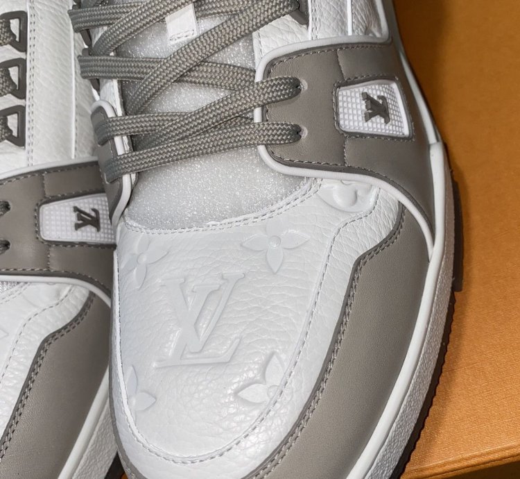 Louis Vuitton Trainers Lv14