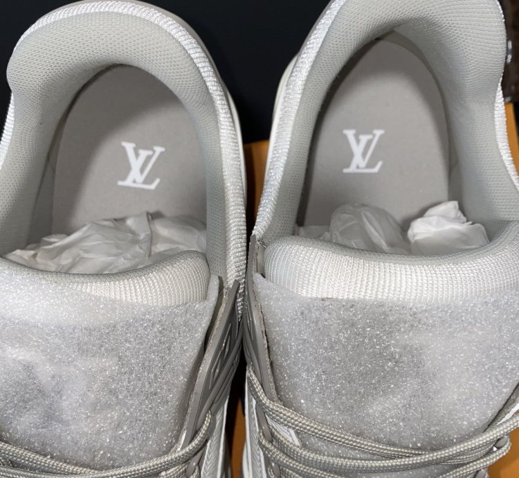 Louis Vuitton Trainers Lv14