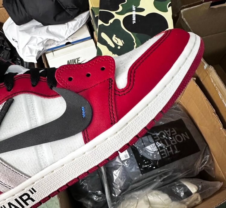 Air Jordan 1 Retro High Off-white Chicago