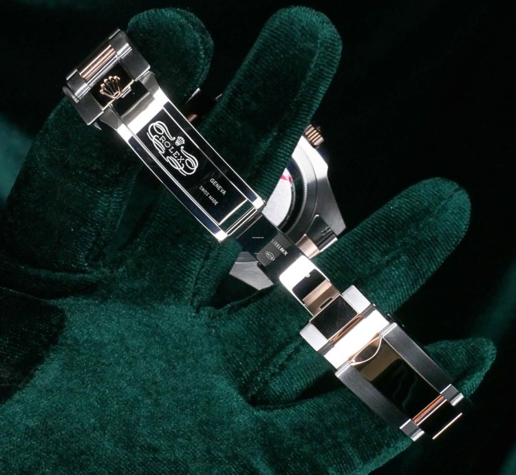 Rolex Gmt-master Ii 2025 New Unworn Gmt-master Ii Root Beer Two-tone Rose Gold Oyster Full Set 126711chnr