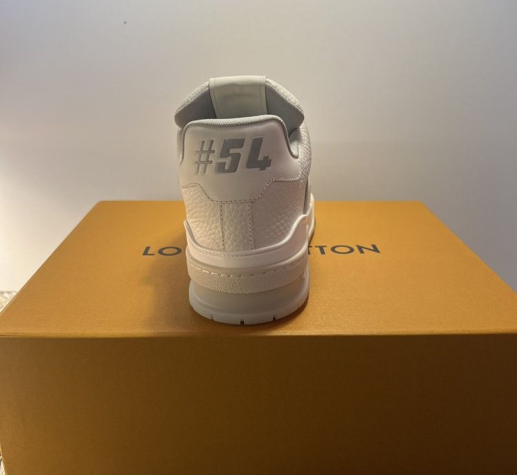 Louis Vuitton Trainers White