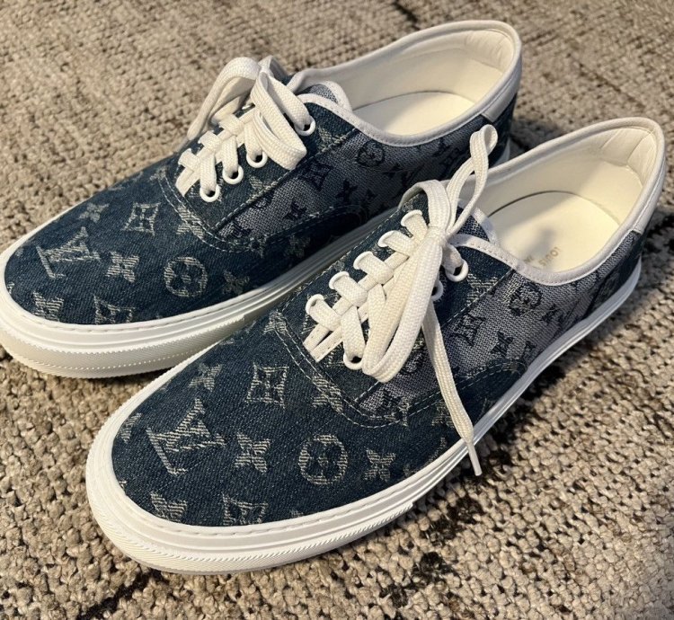Louis Vuitton Trocadero Richelieu Low Top Sneakers In Denim