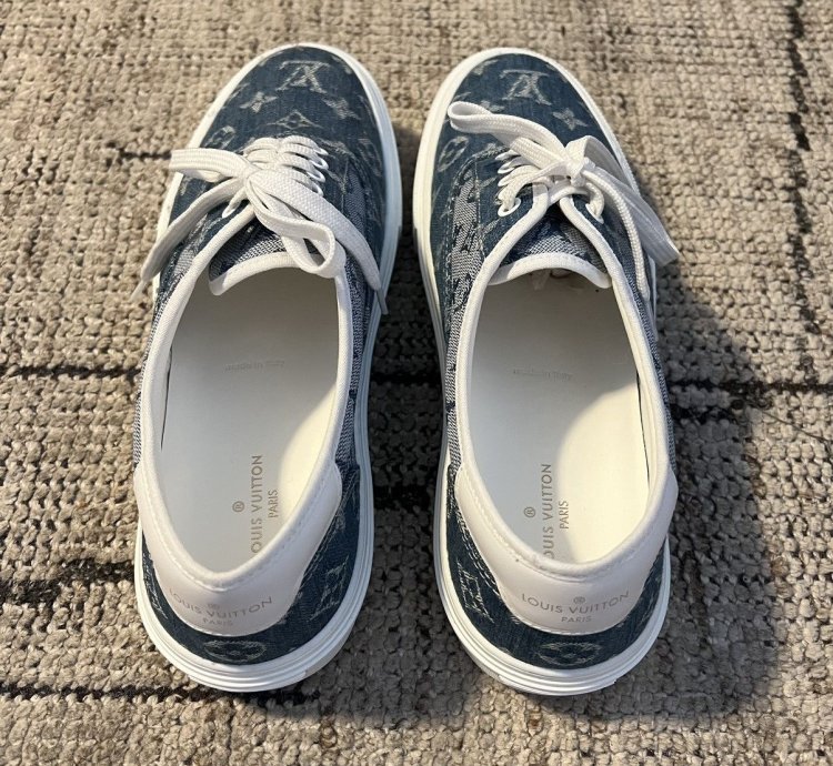 Louis Vuitton Trocadero Richelieu Low Top Sneakers In Denim