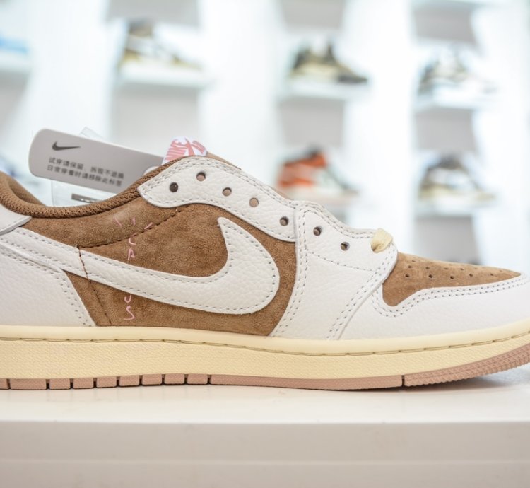 260 Travis Scott X Jordan Air Jordan 1 Low Canary Round Fg54h