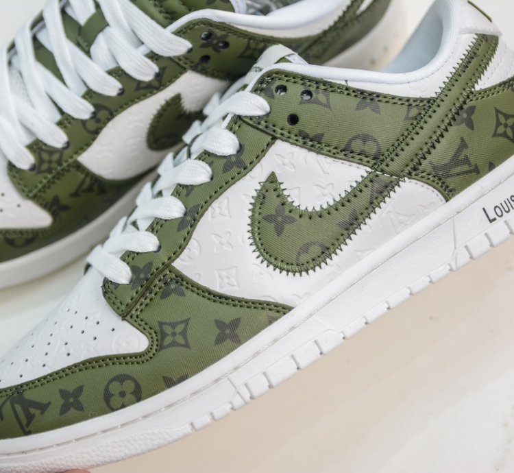 300 Lv X Nike Dunk Low Embossed White And Green Print Dq1098-362 213fd