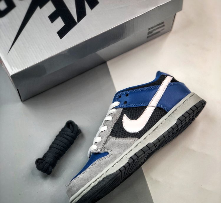 Nike Sb Dunk Low Futura Black Whitenightshadeshark For