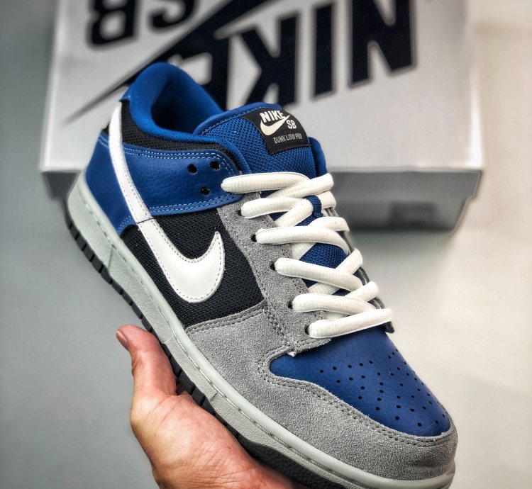 Nike Sb Dunk Low Futura Black Whitenightshadeshark For