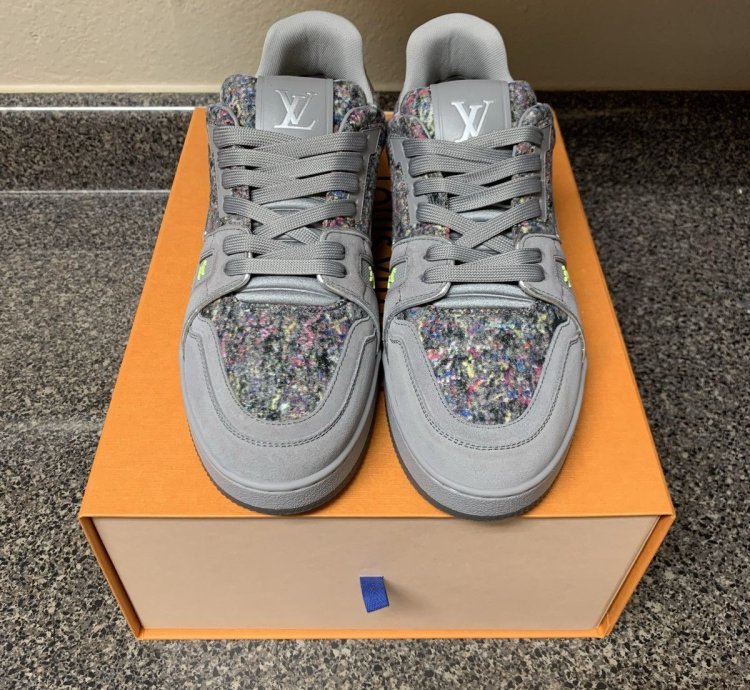 Louis Vuitton Virgil Abloh Ss21 Trainer Grey Volt Pink Lv8