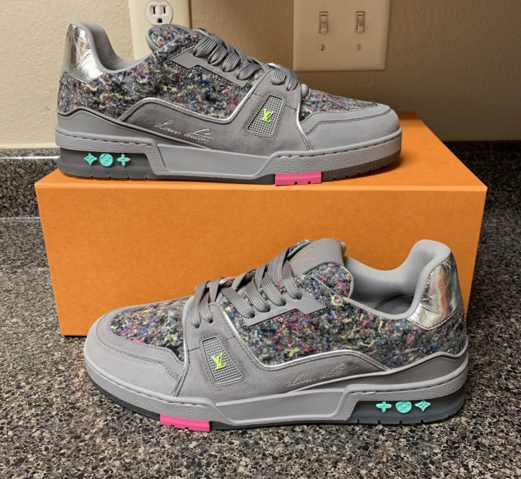 Louis Vuitton Virgil Abloh Ss21 Trainer Grey Volt Pink Lv8