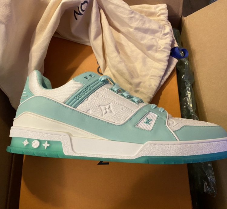 Louis Vuitton Virgil Abloh Trainer mint Green Uk Size 12