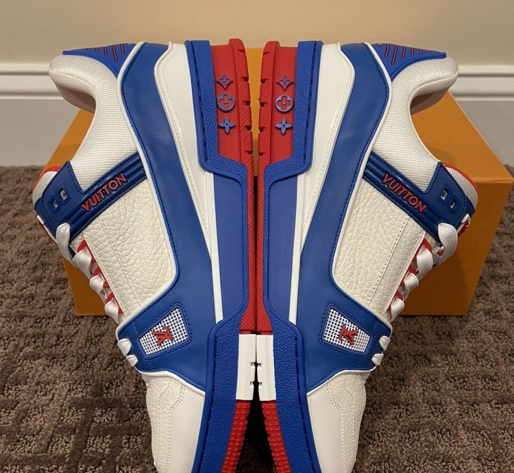 Louis Vuitton Virgil Trainer Low Sneaker Red White Blue Lv8