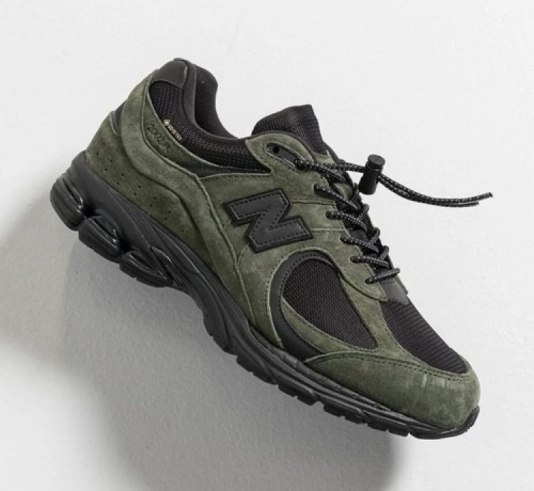 New Balance 2002r Gore-tex Jjjjound Pine