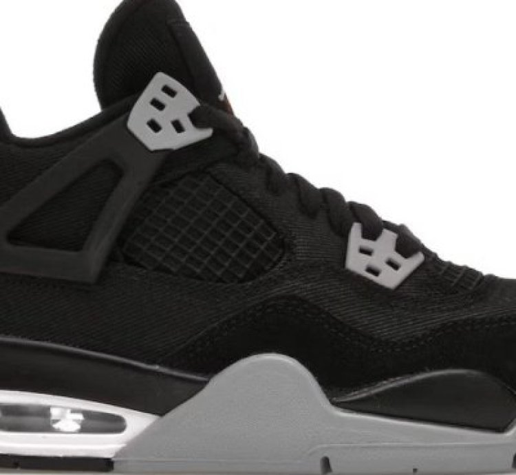 4 Retro Black Canvas gs