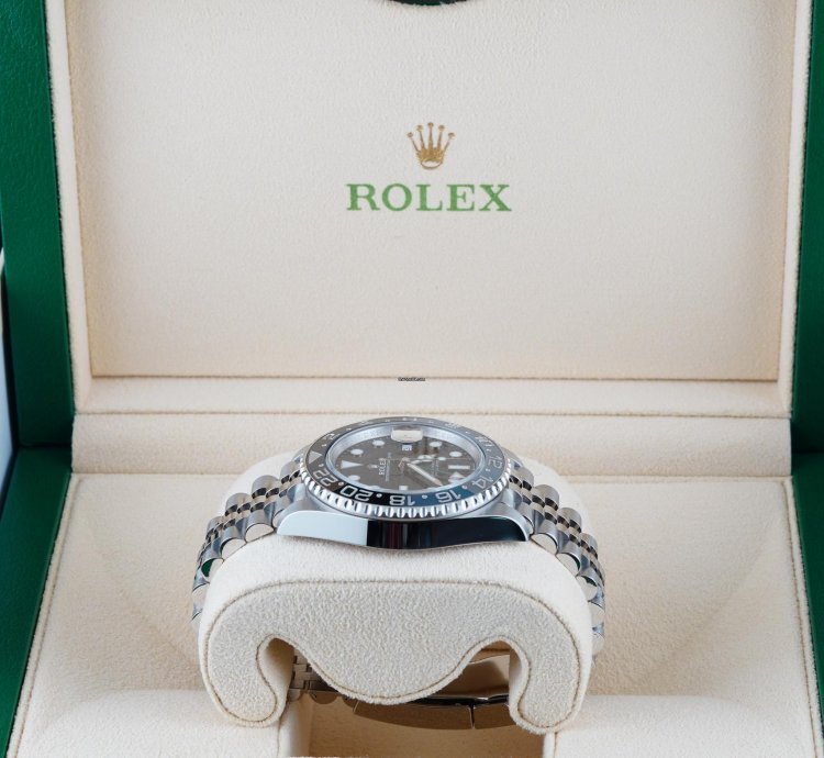 Rolex Gmt-master Ii Aka The Bruce Wayne 2024 Full Set