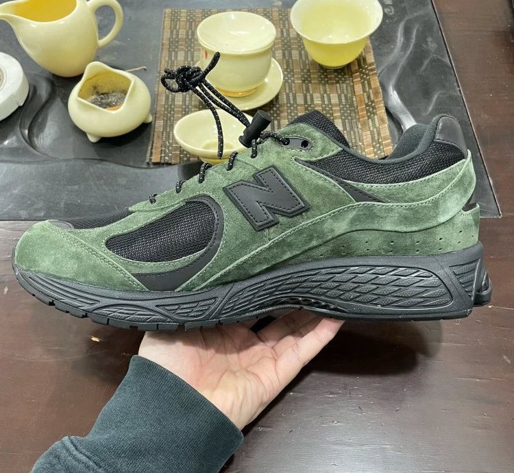 New Balance 2002r Gore-tex Jjjjound Pine
