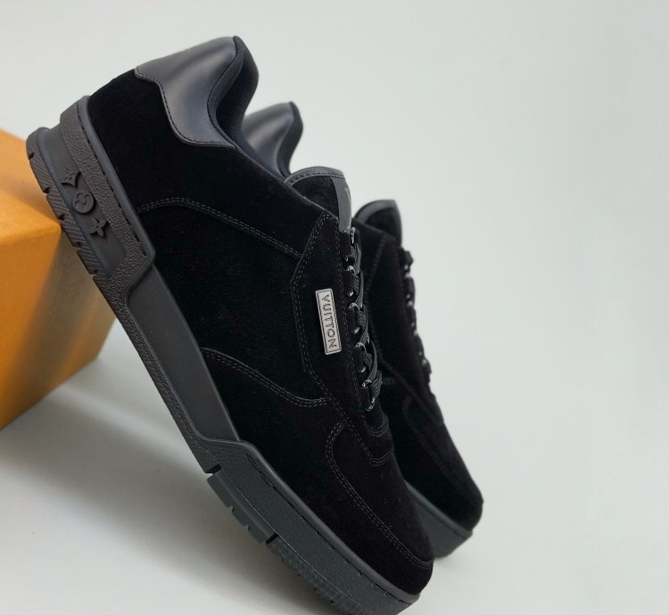 Low Top Sneaker Black Suede Lv Monogram