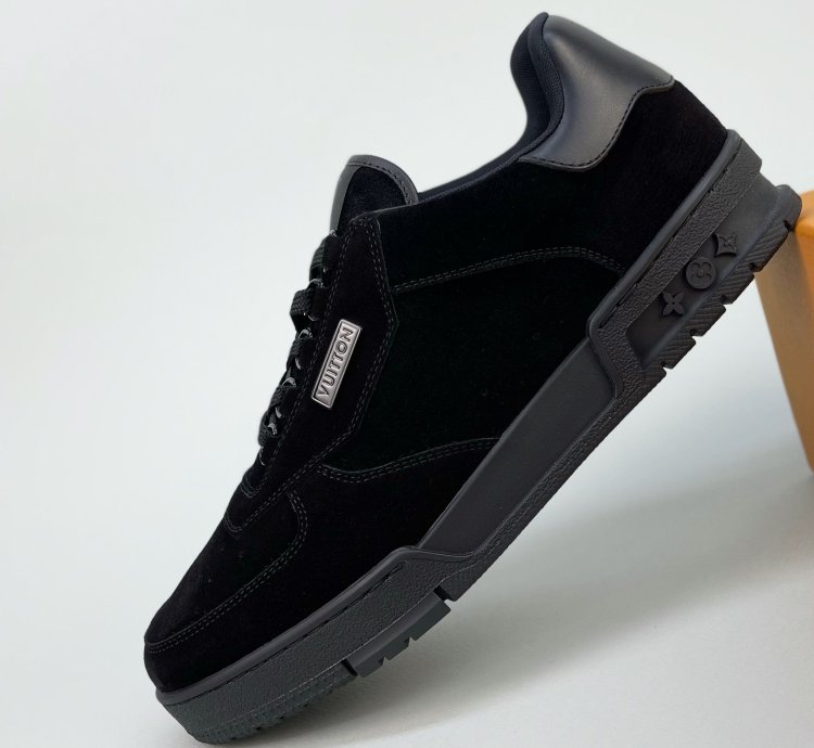Low Top Sneaker Black Suede Lv Monogram