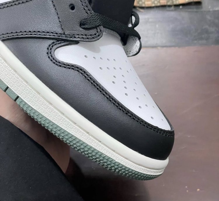 Air Jordan 1 Retro High Og clay Green