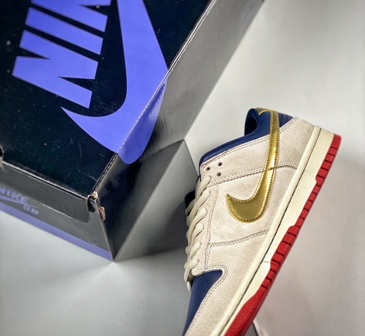 Nike Sb Dunk Low Old Spice Buffmetallic Gold 304292-272 For