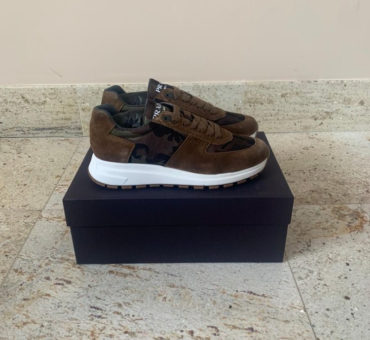 Low Top Trainers In Sigaro Mimetico
