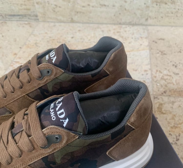 Low Top Trainers In Sigaro Mimetico