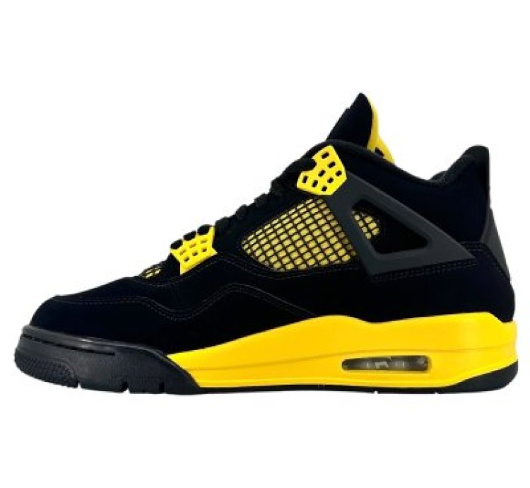 4 Retro Thunder 2023