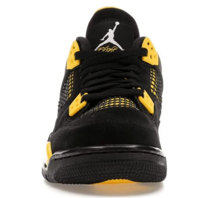 4 Retro Thunder 2023 gs