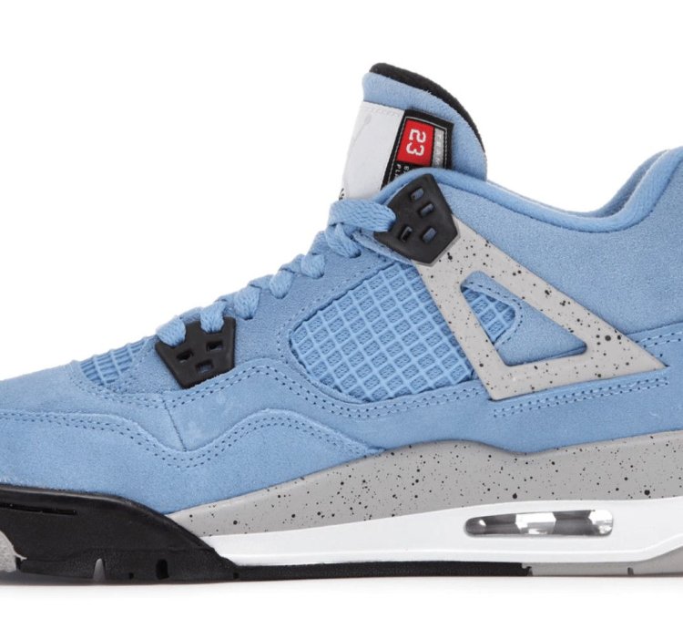 4 Retro University Blue