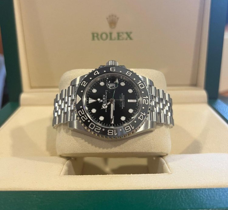 Rolex Gmt-master Ii Bruce Wayne - 126710grnr - 2024