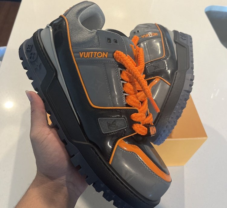 Lv Maxi Trainer Black Orange Sz11 5us
